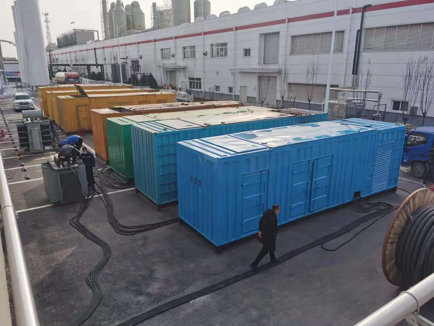 建邺发电机出租-两相发电机与三相发电机有何区别?