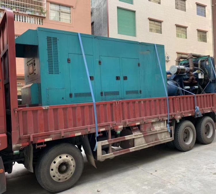 建邺如何在不同负载率下确保 400KW 柴油发电机组的正常运行？
