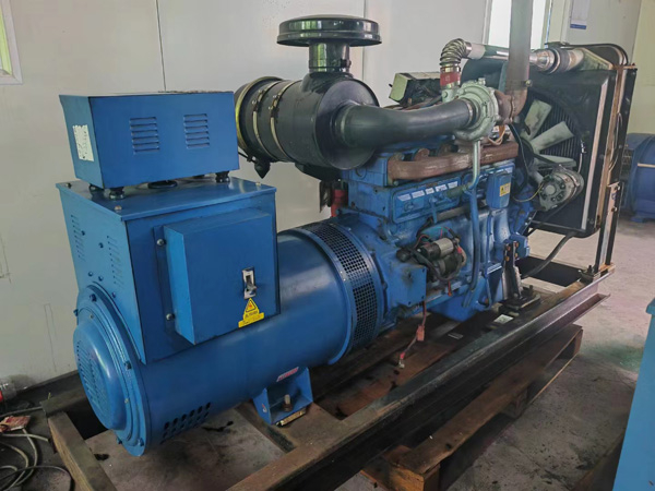 建邺100kW柴油发电机组使用多级机油有哪些优缺点?
