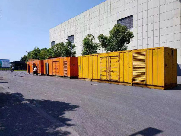 建邺环境温度变化对柴油发电机组的性能有哪些具体影响？