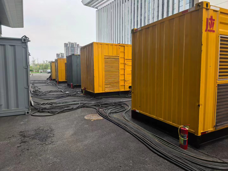 建邺柴油发电机组冬季保养有哪些注意事项？